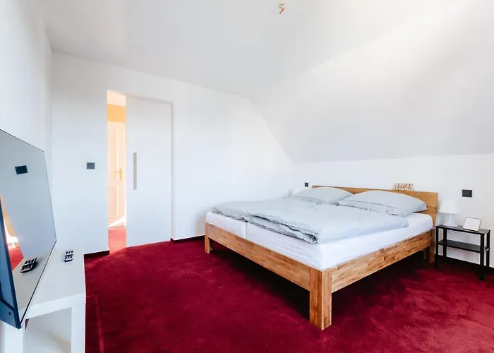 Zuhause Auf Zeit Lägenhet *